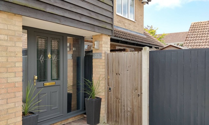 Great Waldingfield Cottage | 23 BRANDESTON CLOSE, family friendly in Great Waldingfield