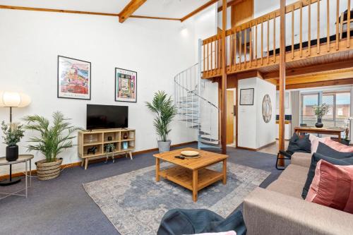 Cottesloe Apartment | 23 Cottesloe Steps To Beach - Sleeps 3 No Wifi