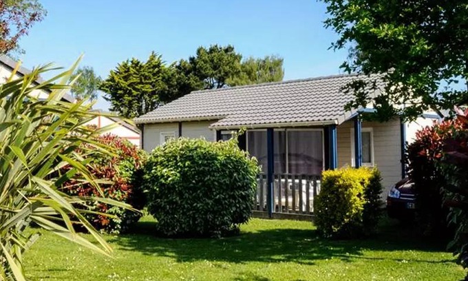 Saint-Briac-sur-Mer Ski Chalet | 23 m² Chalet ∙ 2 bedrooms ∙ 4 guests