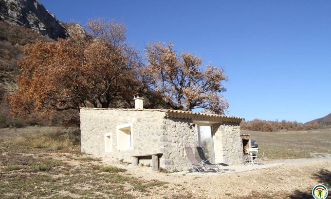 Remuzat House | 23 m² Gîte ∙ 1 bedroom ∙ 2 guests