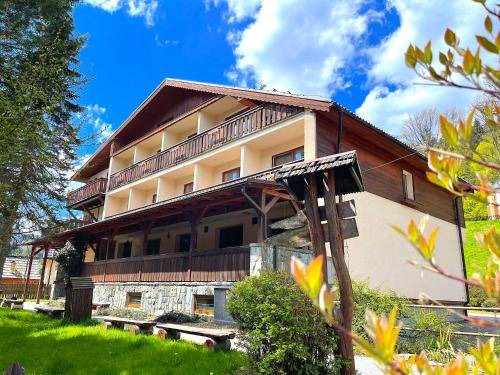 Horni Lomna Hotel | 23 m² Hotel ∙ 4 guests