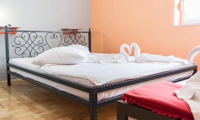 Staro Petrovo Selo Resort | 23 m² Private room ∙ 1 bedroom ∙ 3 guests