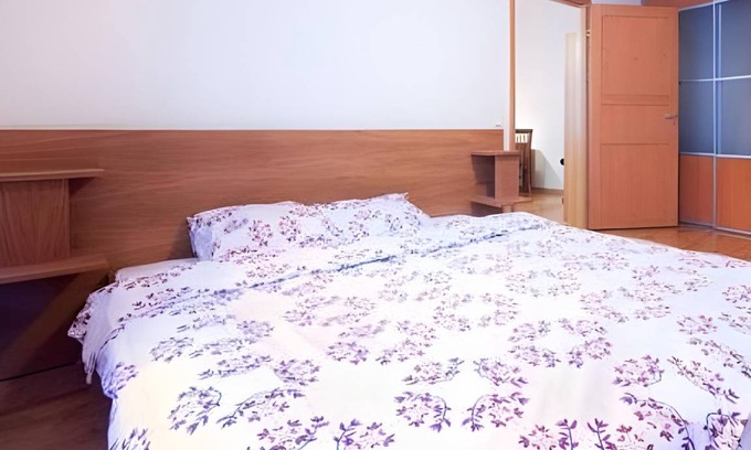 Old Town Apartment | 230 m² Apartment ∙ 5 bedrooms ∙ 15 guests