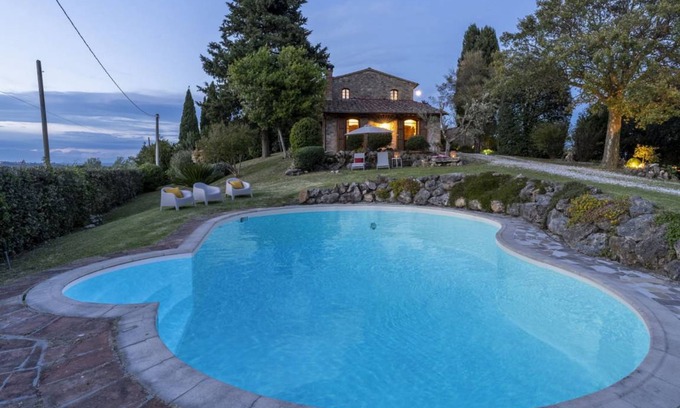 Chianni House | 230 m² House ∙ 4 bedrooms ∙ 8 guests