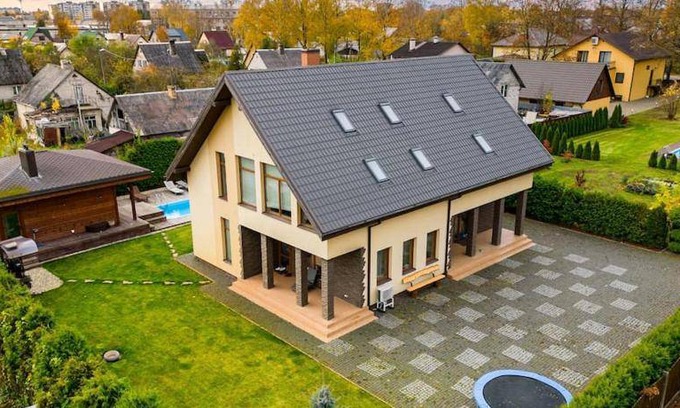 Latgale Suburb Villa | 230 m² Villa ∙ 4 bedrooms ∙ 8 guests