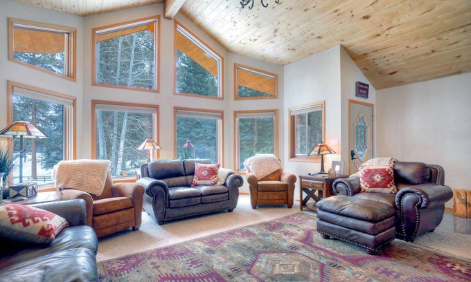 Bayfield House | 231 m² House ∙ 5 bedrooms ∙ 12 guests