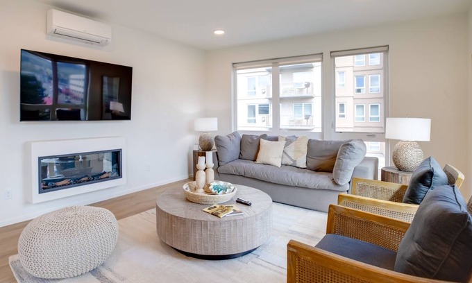 Seaside Apartment | 232 m² Apartment ∙ 2 bedrooms ∙ 6 guests