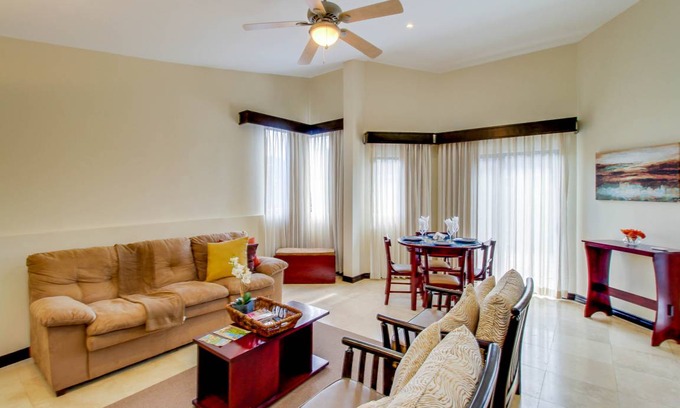 El Ocotal Apartment | 232 m² Apartment ∙ 3 bedrooms ∙ 8 guests