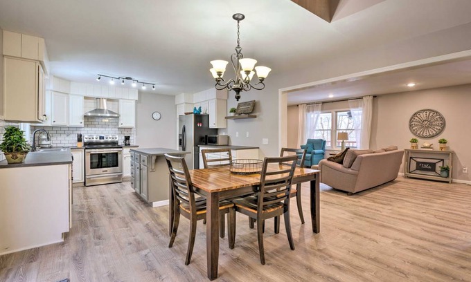 Apple Valley House | 232 m² House ∙ 3 bedrooms ∙ 6 guests