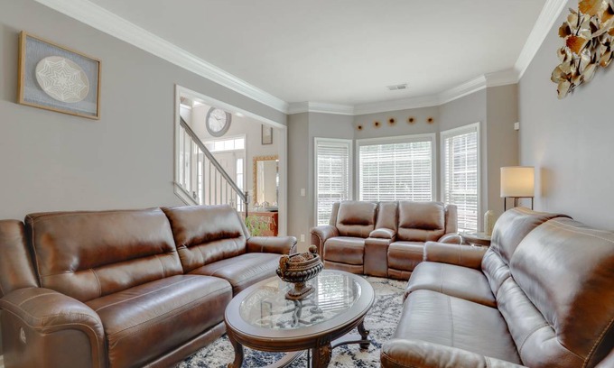 Roswell House | 232 m² House ∙ 4 bedrooms ∙ 11 guests