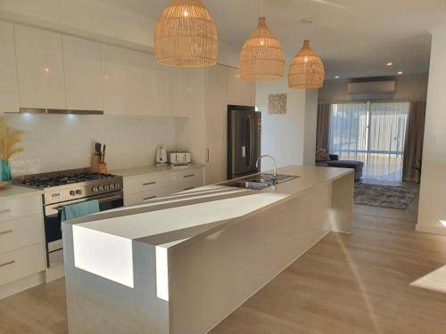 Baudin Beach House | 235 m² House ∙ 4 bedrooms ∙ 10 guests