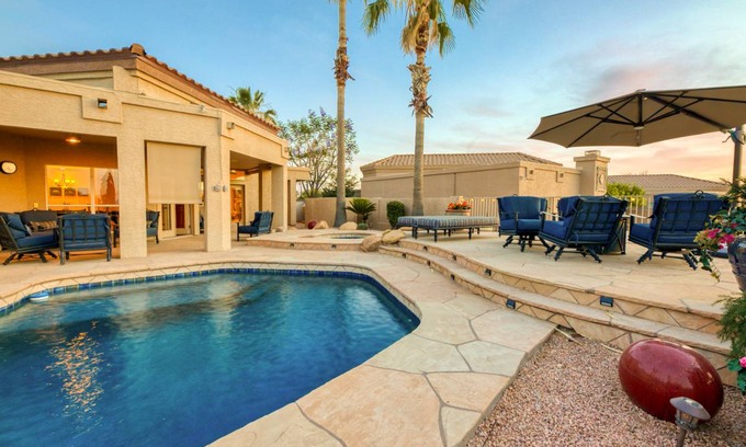 Red Mountain Ranch House | 237 m² House ∙ 4 bedrooms ∙ 10 guests