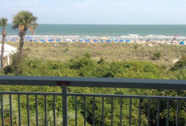 Hilton Head Island Apartment | 239 Oceanfront Breakers - North Forest Beach