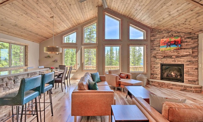 Valley of the Sun Cabin | 23STR-00068 Fairplay Cabin w/Deck: 7 Mi to Dwtn