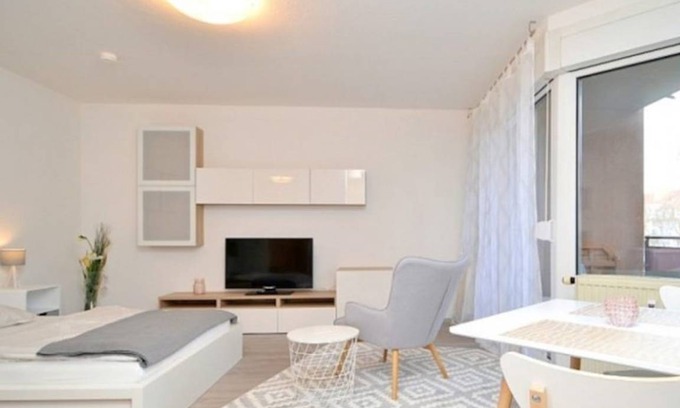 Lechhausen-Ost Apartment | 24 m² Apartment ∙ 1 bedroom ∙ 1 guest