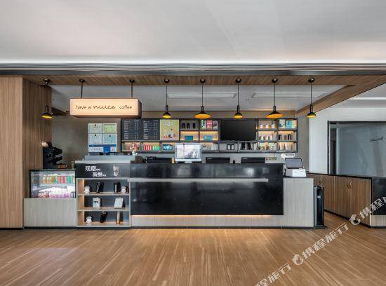 Qingshan Lake Scenic Area Hotel | 24 m² Hotel ∙ 2 guests