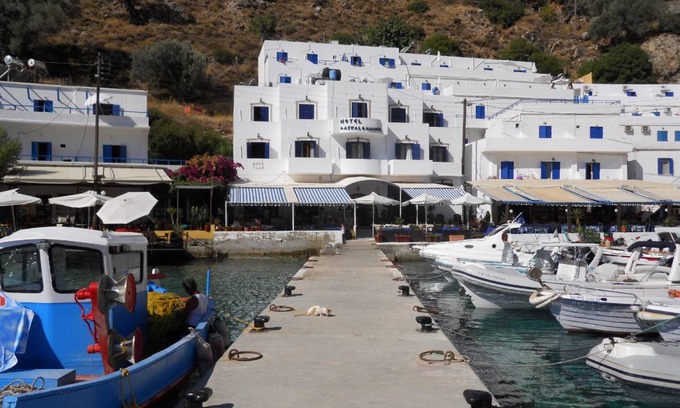 Loutro Hotel | 24 m² Hotel ∙ 6 guests