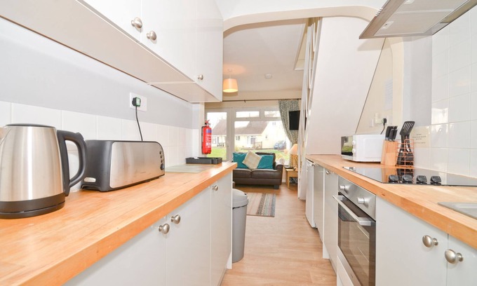 Seaview Ski Chalet | 24 Tollgate Cottages, Seaview