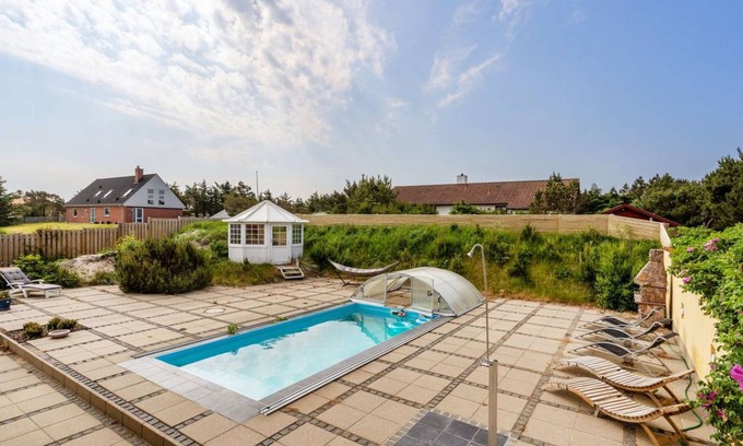 Klitmoller House | 240 m² House ∙ 1 bedroom ∙ 8 guests