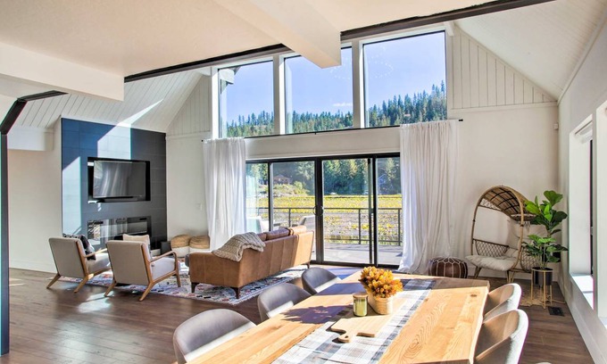 Twin Lakes House | 241 m² House ∙ 4 bedrooms ∙ 10 guests