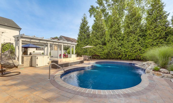 Brick House | 241 m² House ∙ 4 bedrooms ∙ 9 guests