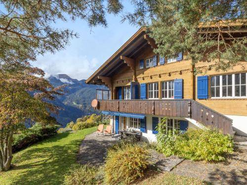Wengen Ski Chalet | 246 m² Chalet ∙ 4 bedrooms ∙ 10 guests