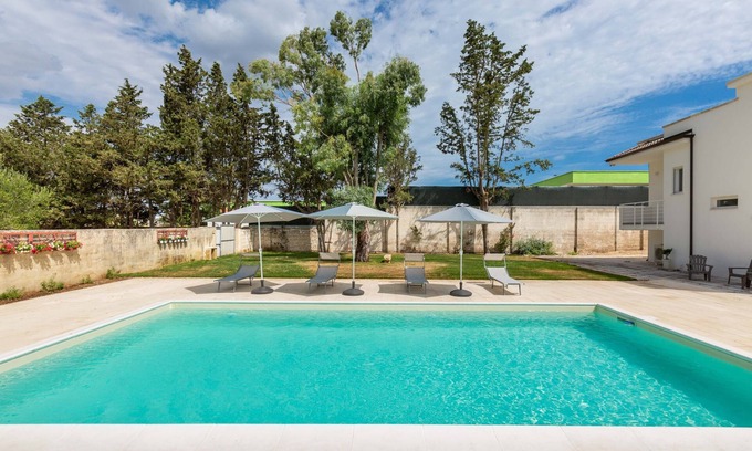 Castromediano Villa | 2488 Villa Gaia by Perle di Puglia
