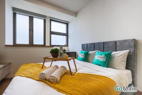 Brickfields Apartment | 24H Check in & Skypool - Riveria City Premium KL Suite