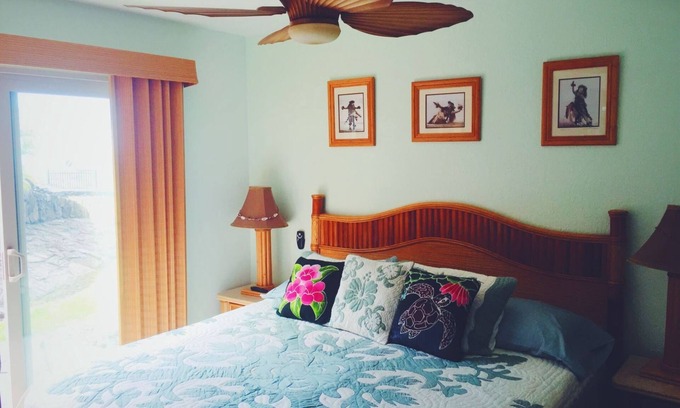 Punaluu Condo | #25 Hula Hut Best Value near Volcano Park & Black Sand Beach