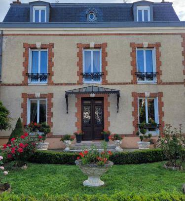 Boiscommun Bed & Breakfast | 25 m² Bed and breakfast ∙ 8 guests