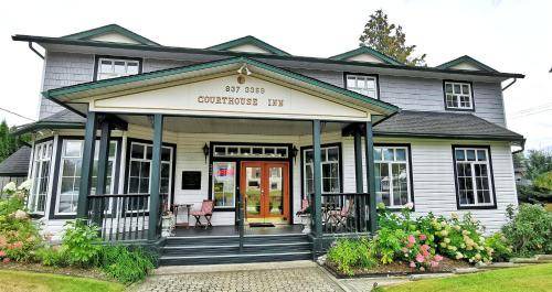Revelstoke Hotel | 25 m² Hotel ∙ 2 guests