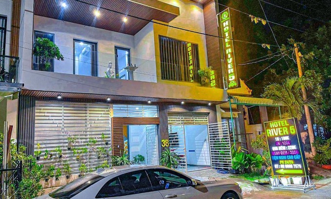 Long Xuyen Hotel | 25 m² Hotel ∙ 2 guests