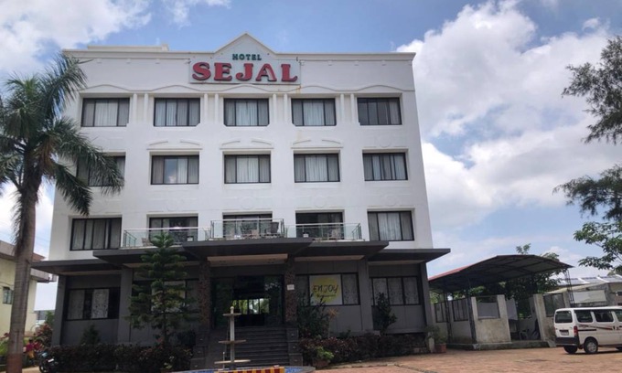 Saputara Hotel | 25 m² Hotel ∙ 4 guests
