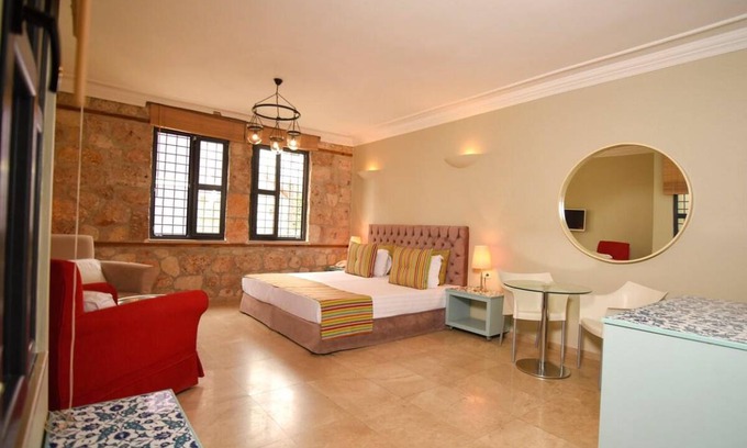 Kaleici House | 25 m² House ∙ 1 bedroom ∙ 2 guests