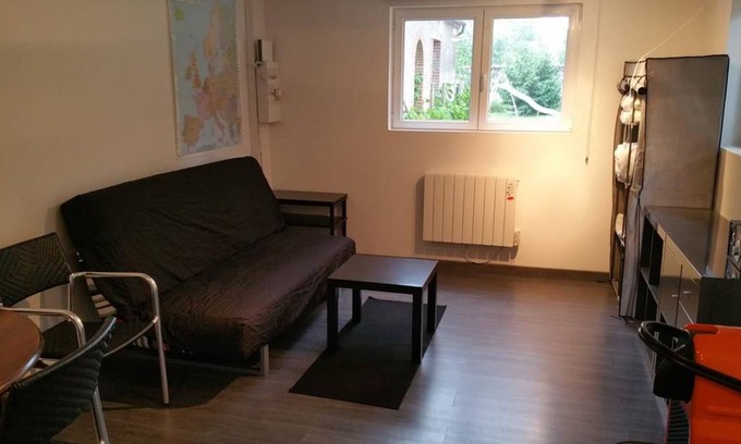 Saint-Ay Apartment | 25 m² Studio flat ∙ 1 bedroom ∙ 2 guests