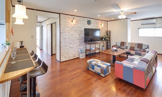 Makiminato Apartment | 25 minutes by car from Haebaru Airport Spacious 1/Urasoe Okinawa