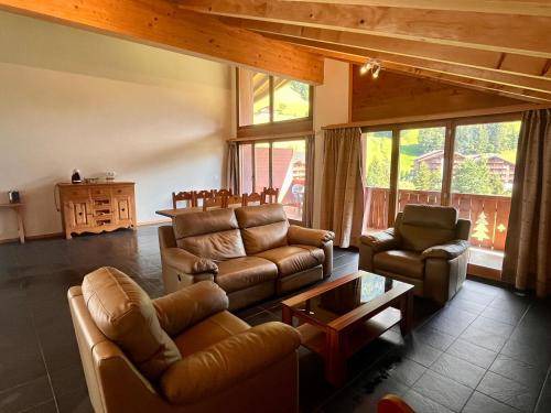 Val d'Illiez Apartment | 250 m² Apartment ∙ 6 bedrooms ∙ 10 guests