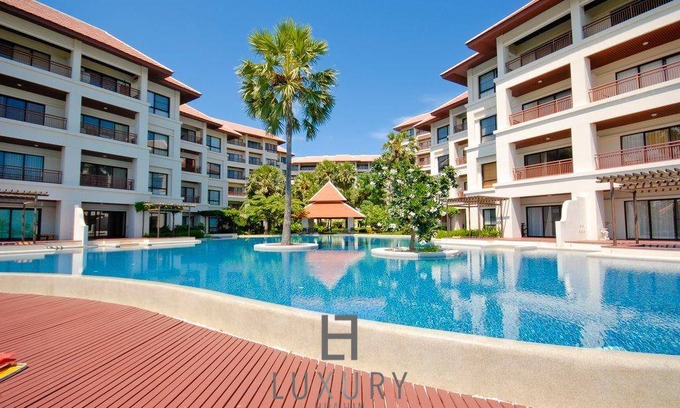 Pak Nam Pran Apartment | 250 m² Apartment ∙ 5 bedrooms ∙ 12 guests