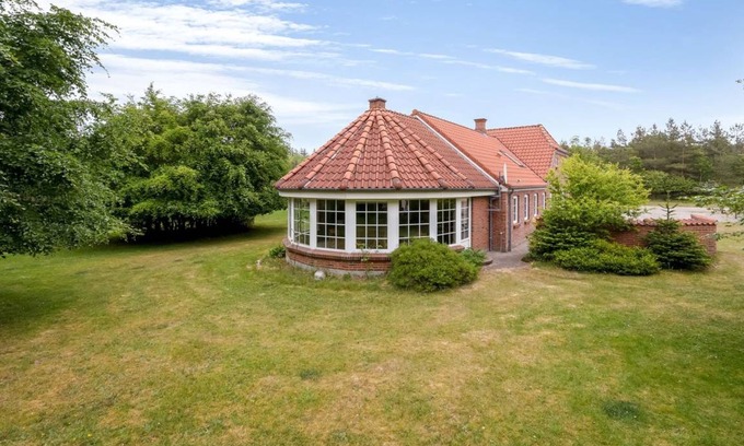 Vemb House | 250 m² House ∙ 1 bedroom ∙ 14 guests