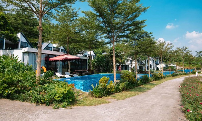 Ba Vi Resort | 250 m² Resort ∙ 5 bedrooms ∙ 20 guests