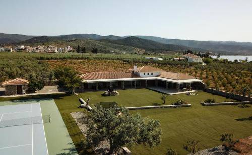 Plepi Villa | 250 m² Villa ∙ 5 bedrooms ∙ 15 guests