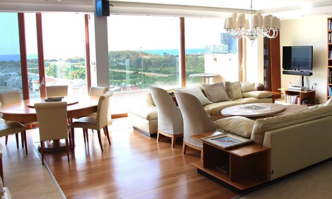 Rishon LeTsiyon House | 252 m² House ∙ 4 bedrooms ∙ 11 guests