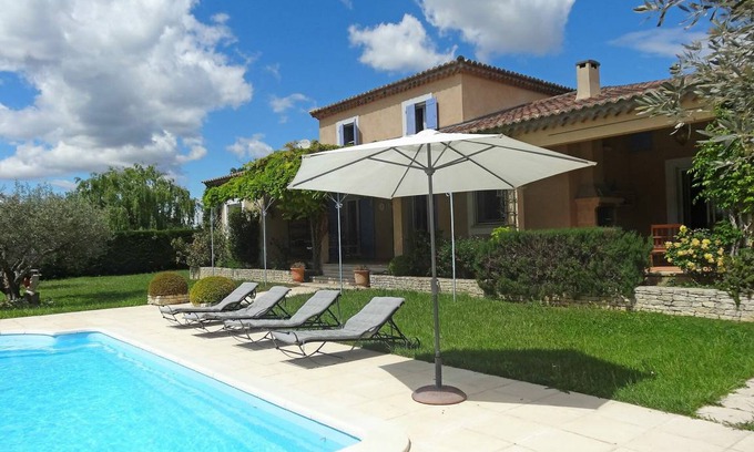 Velleron Villa | 255 m² Villa ∙ 6 bedrooms ∙ 12 guests