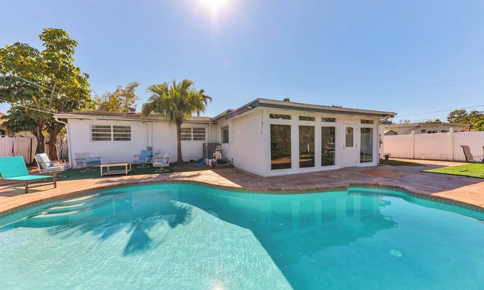 Highland Lakes House | 2565