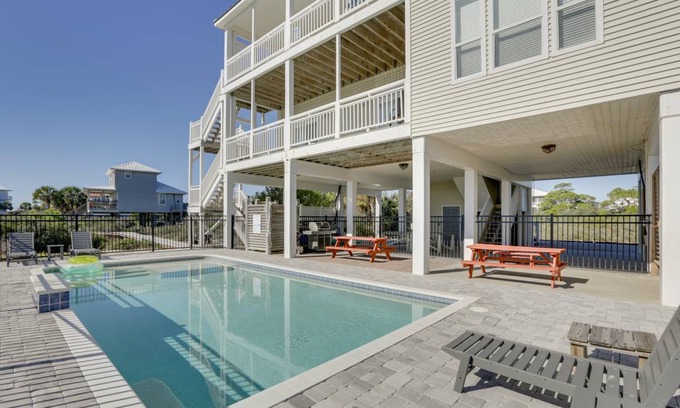 East End House | 259 m² House ∙ 5 bedrooms ∙ 14 guests
