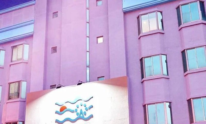 Wuqi District Hotel | 26 m² Hotel ∙ 6 guests