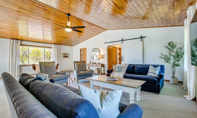 Birnamwood House | 260 m² House ∙ 5 bedrooms ∙ 13 guests