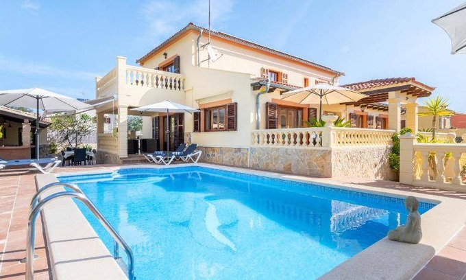 Pedruscada Villa | 260 m² Villa ∙ 5 bedrooms ∙ 11 guests