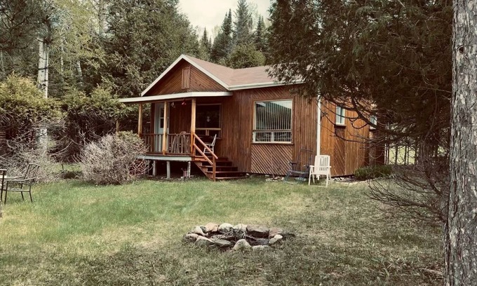 Lejeune Ski Chalet | 260, Rang du Lac, Lejeune - Chalet 260-266 Rang du Lac