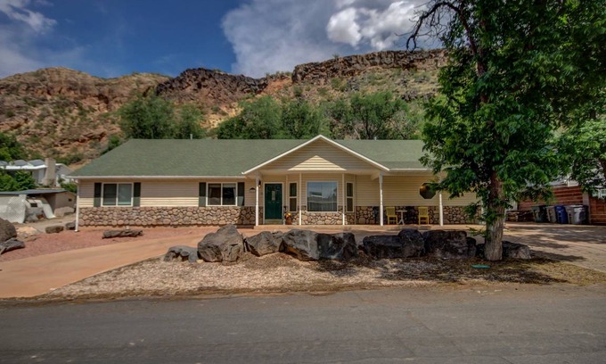 Hurricane House | 261 m² House ∙ 5 bedrooms ∙ 10 guests